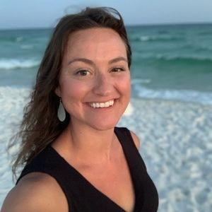 Meet your Posher, Paula